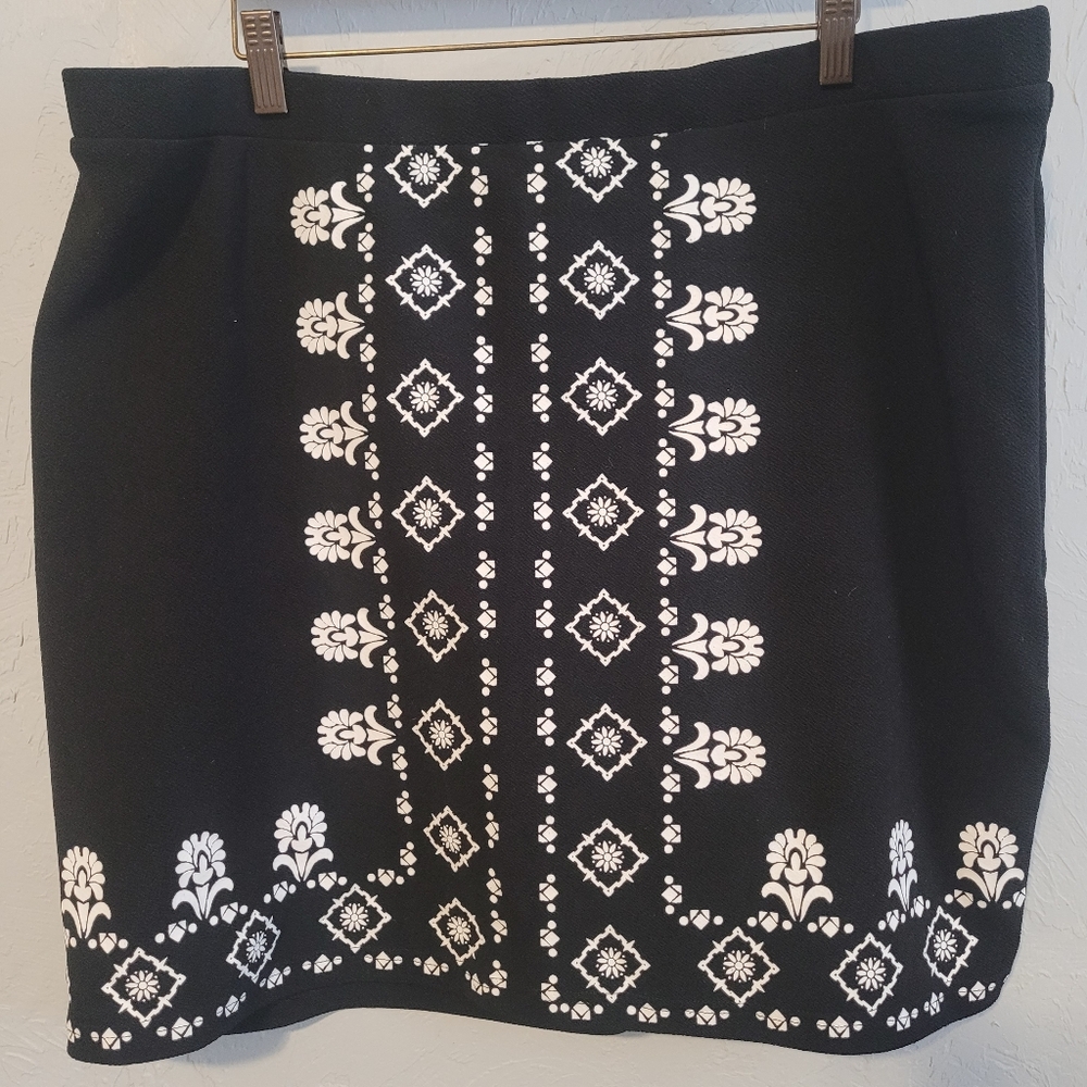 Black Mini Skirt With White Detail